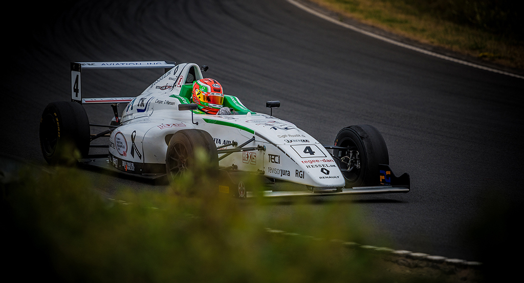Casper T. Hansen, kan snuppe mesterskabet i weekenden, hvis alt flasker
(Foto: Formel 4 Renault DK)